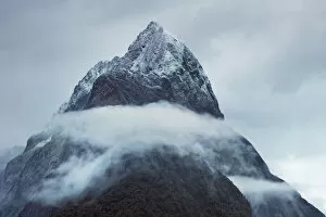 Polynesia Gallery: Mitre Peak - New Zealand, South Island, Southland, Fiordland, Milford Sound
