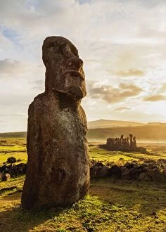 Republic Of Chile Gallery: Moais in Ahu Tongariki, Rapa Nui National Park, Easter Island, Chile