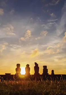Rapa Nui Prints: Moais in Ahu Vai Uri at sunset, Tahai Archaeological Complex, Rapa Nui National Park