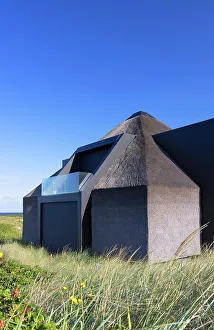 Contemporary Design Prints: Modern thatched house, Hornum, Sylt, Schleswig Holstein, Germany