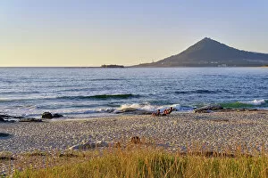 Images Dated 9th January 2023: Moledo do Minho beach and Santa Tecla mountain in Spain, Caminha, Minho. Portugal