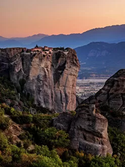 Images Dated 1st September 2022: Monastery of the Holy Trinity at dusk, Meteora, Thessaly, Greece