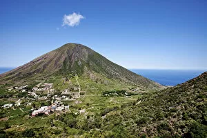 Aeolian Islands Gallery: Monte dei Porri, Salina, Aeolian Islands, Sicily, Italy