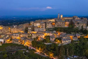 Images Dated 5th February 2019: Montepulciano, Siena, Tuscany, Italy, Europe