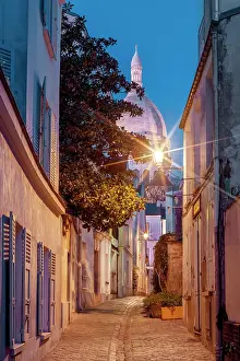 Montmartre Prints: Montmartre, Paris, France