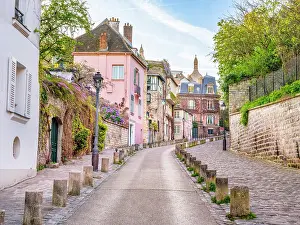 Montmartre Prints: Montmartre, Paris, France