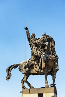 Monument to the Asen Dynasty at Asenovtsi Park. Veliko Tarnovo, Bulgaria