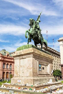 Latin Prints: Monument of General Manuel Belgran, Plaza de Mayo, Buenos Aires, Argentina