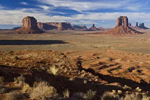 Images Dated 28th May 2008: Monument Valley, Arizona, USA