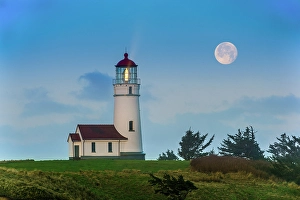 Full Moon Prints: Full Moon over Cape Blanco Lighthouse, Oregon, USA