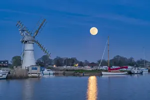 Holiday Destination Prints: Full Moon Rising over River Thurne, Norfolk Broads National Park, Norfolk, England