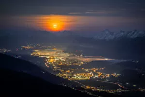 Images Dated 18th May 2021: The moon setting down over the Stubai Alps, Kuhmesser mountain, Schwaz province, Innsbruck Land