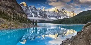 Moraine Lake, Banff National Park, Alberta, Canada