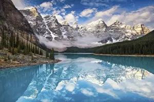 Moraine Lake, Banff National Park, Alberta, Canada