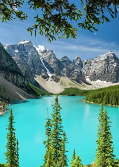 Moraine Lake, Banff National Park, Alberta, Canada