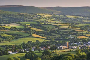 Images Dated 18th May 2016: Moretonhampstead church and town surrounded by beautiful rolling countryside, Dartmoor