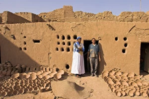 Sahara Desert Gallery: Morocco, Draa Valley, Tamegroute, Pottery workshops