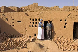 Sahara Desert Gallery: Morocco, Draa Valley, Tamegroute, Pottery workshops