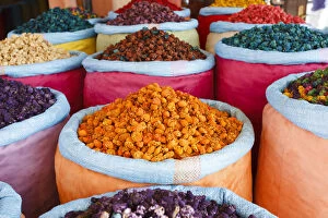 Bazaar Gallery: Morocco, Marrakech, Spices and scents of Morocco