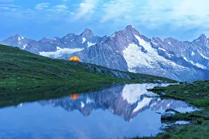 Wallis Prints: Mount Blanc covered with snow at dusk