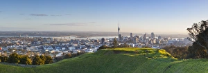Mount Eden volanic crater & City Skyline Auckland, North Island, New Zealand, Australasia Mount Eden volanic crater & City Skyline Auckland, North Island, New Zealand, Australasia
