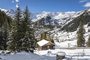 Hohe Tauern Prints: Mountain hut in the Arn valley above the Unterstalleralm, Innervillgraten, Villgratental