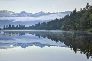 West Coast Collection: Mountain impression with Mount Tasman - New Zealand, South Island, West Coast, Westland