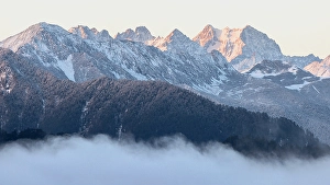 Wolong Prints: Mountain range in Sichuan, west of Chengdu, China