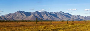 Mountains along Parks Hwy near Cantwell, Denali Borough, Interior Alaska, Alaska, USA