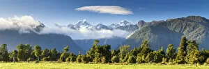 Images Dated 25th April 2016: Mt. Cook & Mt. Tasman, New Zealand