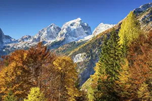 Mt. Mangart in Autumn, Julian Alps, Triglav National Park, Slovenia, Europe