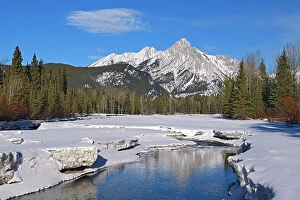 Images Dated 14th June 2023: Mt.Lorett and the Kananaskis River, Canadian Rockies in winter, Kananaskis River and Mt.Lorette