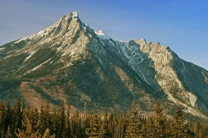 Images Dated 14th June 2023: Mt.Lorette, Canadian Rocky Mountains, Kananaskis Country, Alberta, Canada