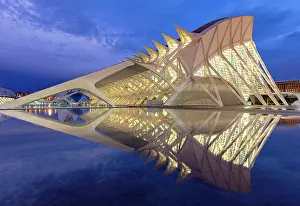 Sciences Prints: The Museu de les Ciencies (Science Museum) reflecting in a shallow pool of water at dawn