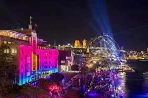 Vivid Sydney Prints: Museum of Contempory Art and Sydney Harbour Bridge illumiated with projections