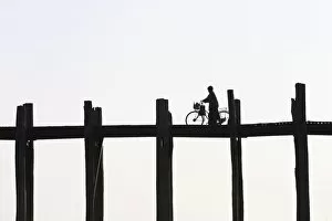 Bikes Gallery: Myanmar (Burma), Mandalay, Amarapura, Taugthaman Lake, U Bein Bridge