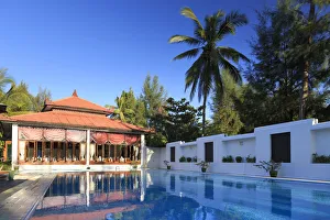 Myanmar (Burma), Rakhine State, Ngapali Beach, luxury resort