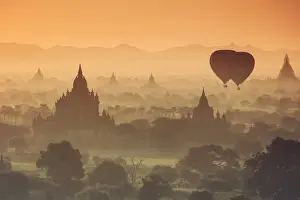 Myanmar (Burma), Temples of Bagan (Unesco world Heritage Site)
