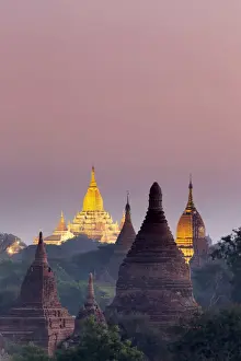 Myanmar (Burma), Temples of Bagan (Unesco world Heritage Site), Ananda Temple