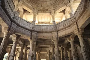 Nagina mosque (c. 1525), main hall. UNESCO World Heritage site, Champaner, Gujarat state