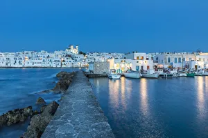 Images Dated 19th June 2019: Naousa, Paros, Cyclade Islands, Greece
