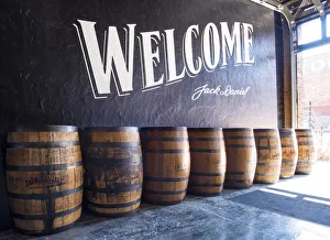 Images Dated 10th January 2017: Nashville, Tennessee, Jack Daniels General Store, Marathon Village