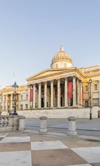 Images Dated 31st March 2020: National Gallery, Trafalgar Square, London, England