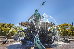 Palace Square Prints: Neptune Fountain in district Mitte, Berlin, Germany