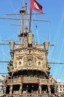 Images Dated 18th December 2020: Neptune Galleon, Porto Antico (Old Port), Genoa, Liguria, Italy