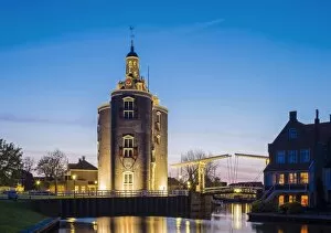 Images Dated 4th May 2016: Netherlands, North Holland, Enkhuizen. Drommedaris tower, historic former city gate