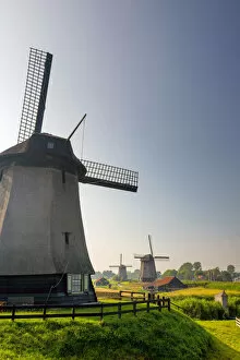 Images Dated 15th January 2014: Netherlands, North Holland, Schermer Windmill Complex