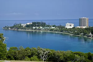 Images Dated 1st April 2008: New Caledonia, Grande Terre Island, Noumea, Hotels along Anse Vata bay