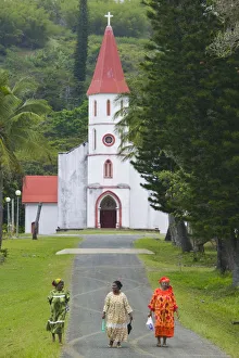 Images Dated 1st April 2008: New Caledonia, Northern Grande Terre Island, POINDIMIE, Tie Mission church with