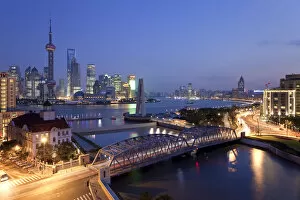 Images Dated 9th June 2011: New Pudong skyline; Waibaidu (Garden) Bridge; looking across the Huangpu River